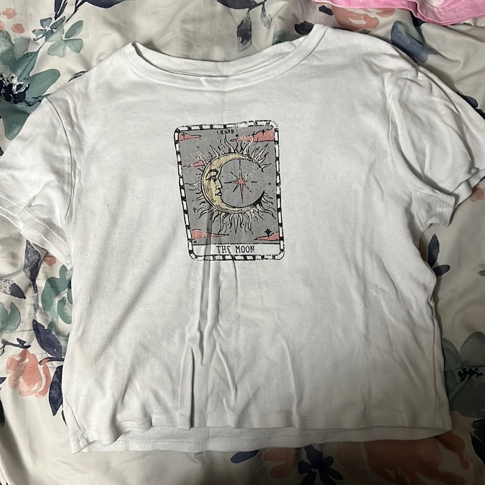 Tarot crop top